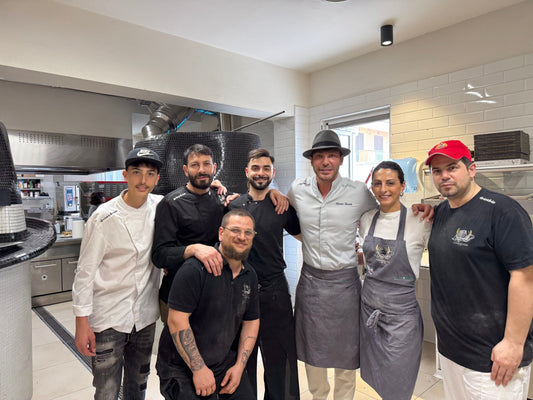 Divise & Divise è tornata anche quest'anno a vestire lo staff di Lioniello - Divise & Divise