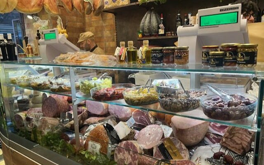 A Roma insieme con Mollica o Senza - Divise & Divise